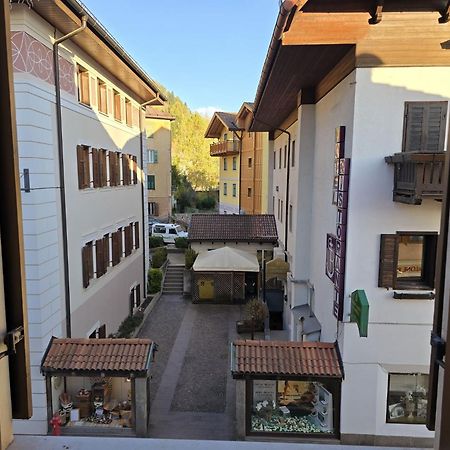 Elveshome - Alpine Stay Apartments Predazzo Ngoại thất bức ảnh